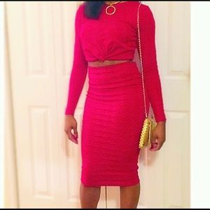 Red 2 piece set. Size small.